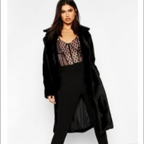 Boohoo Jackets & Blazers - BOOHOO BLACK SMOOTH TEXTURED FAUX FUR COAT SIZE 6